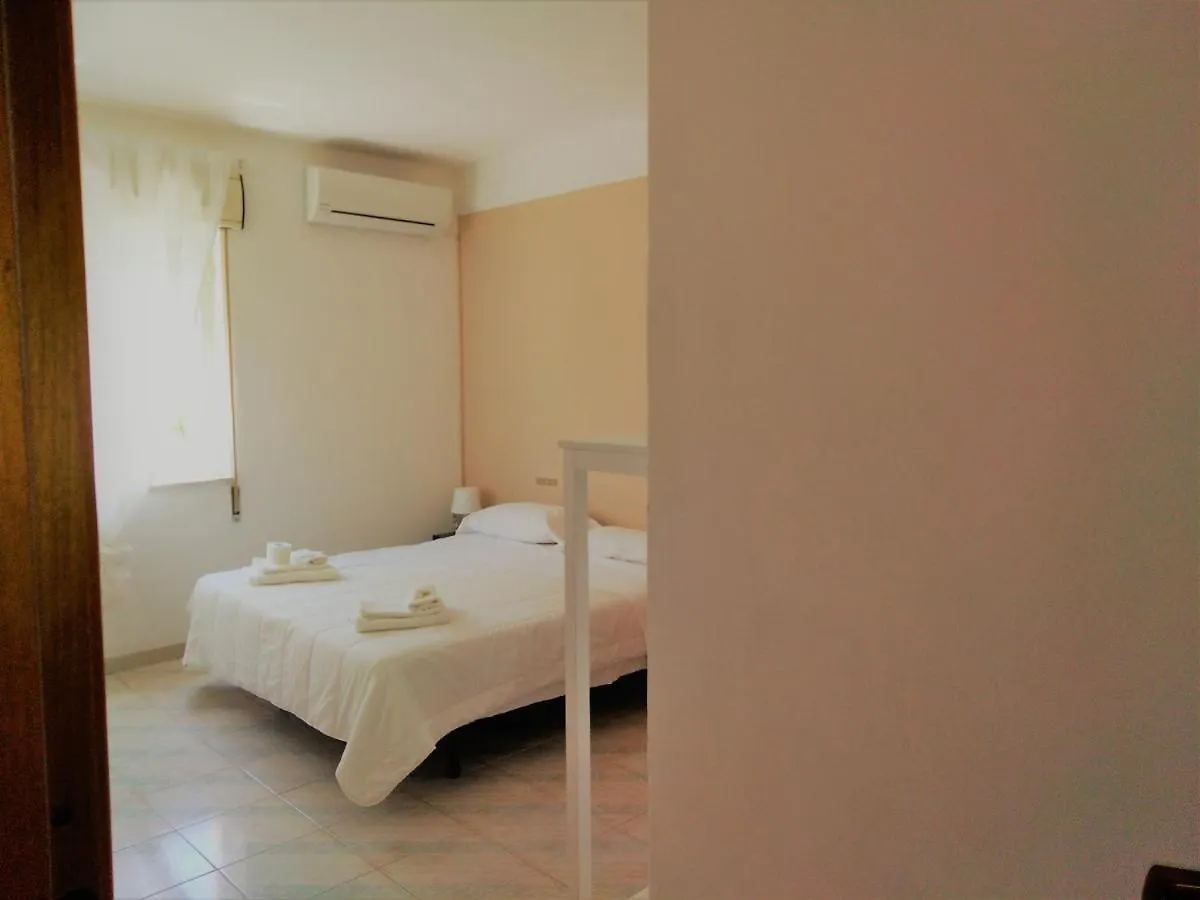Hotel Noto Marina Beach Lido di Noto 3*,